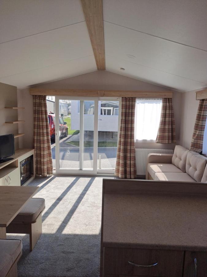 Edwards Holiday Home 黑潭 外观 照片